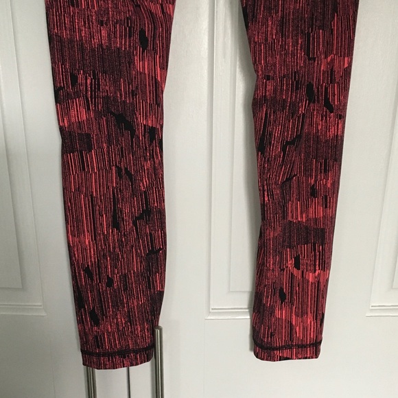 Lululemon High Times Pant Size 4 - Picture 11 of 11